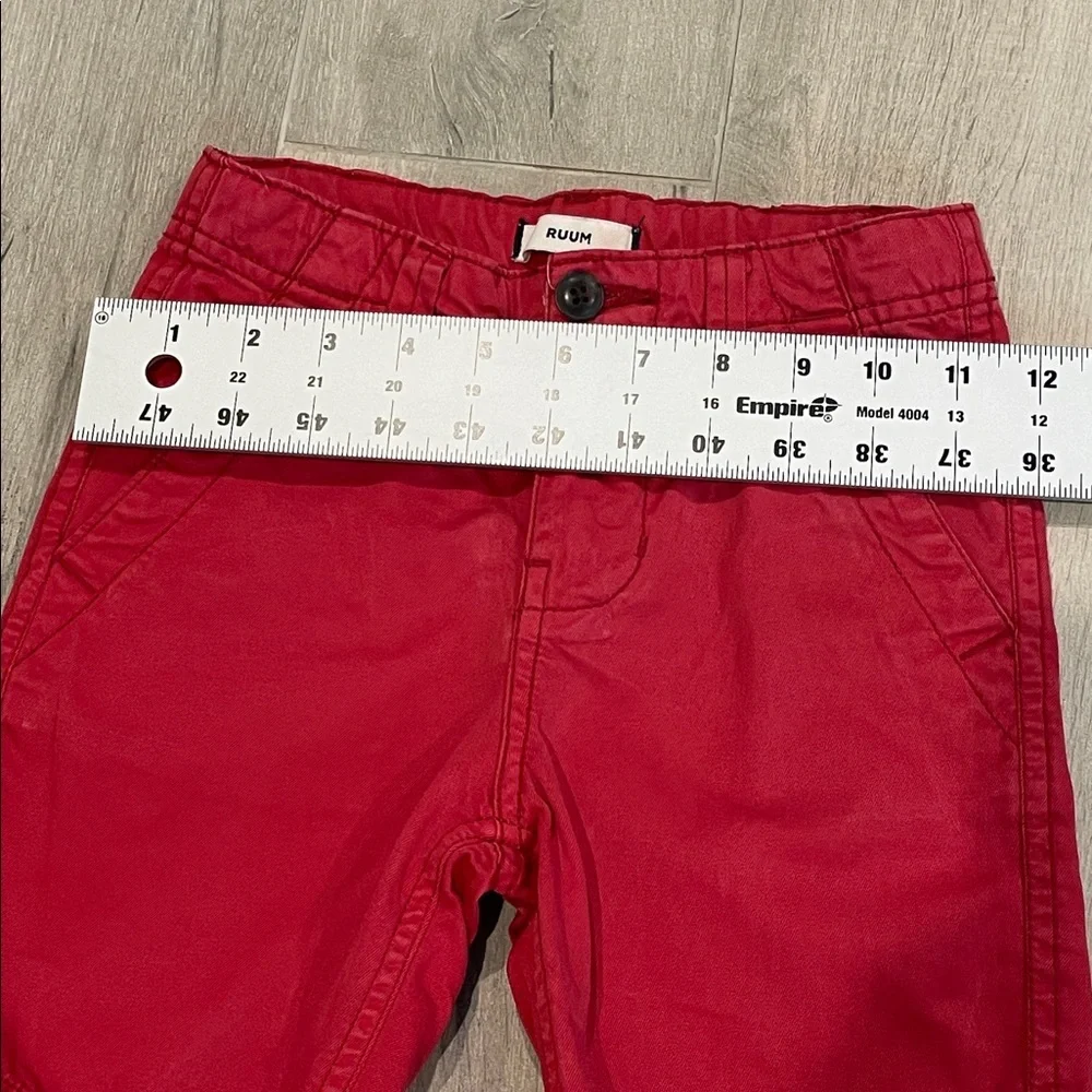 Ruum Kids Boys Red Shorts Size 5Y 100% Cotton